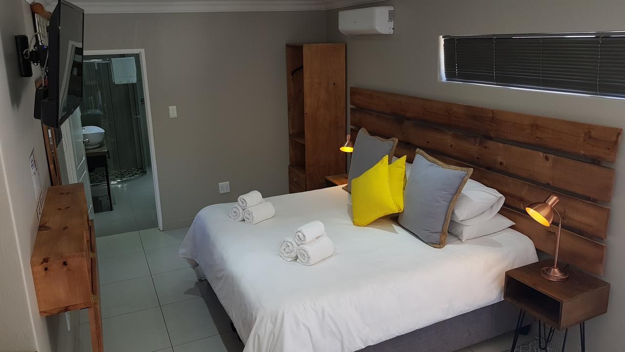 Touching Senses Garden Cottages Bloemfontein Exteriér fotografie